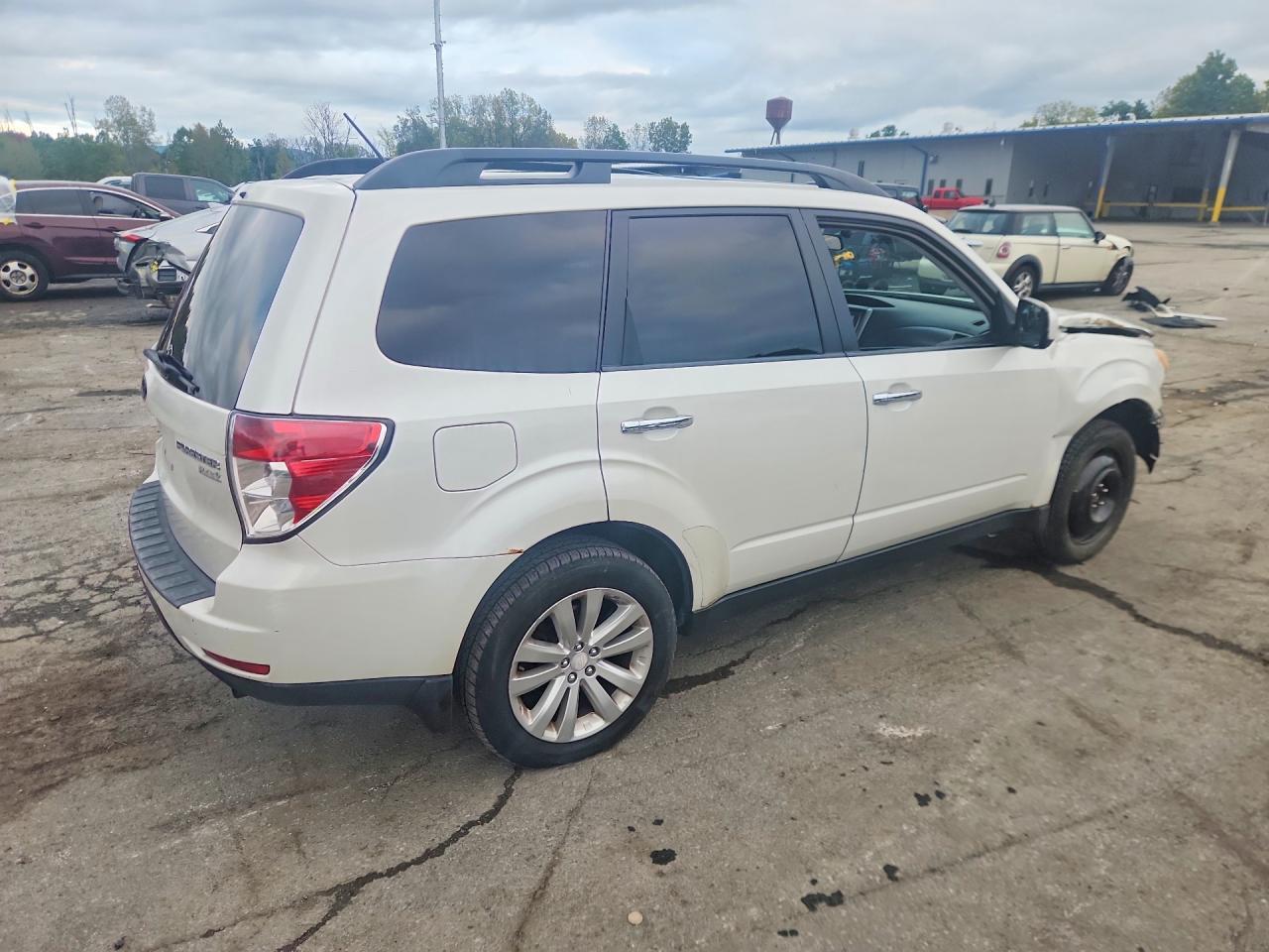 2011 Subaru Forester 2.5X Premium - Image 3