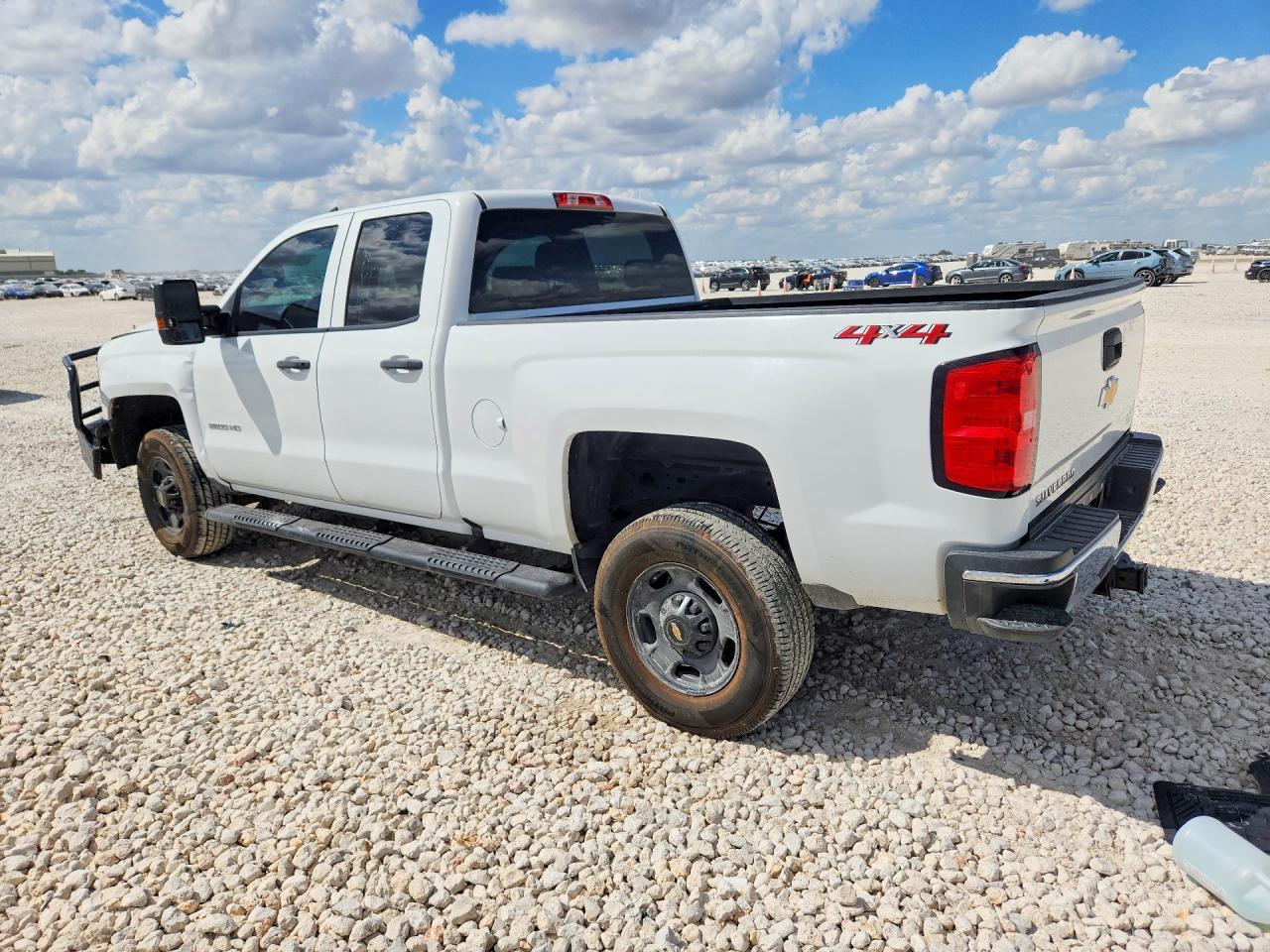 2019 Chevrolet Silverado K2500 Heavy Duty - Image 2