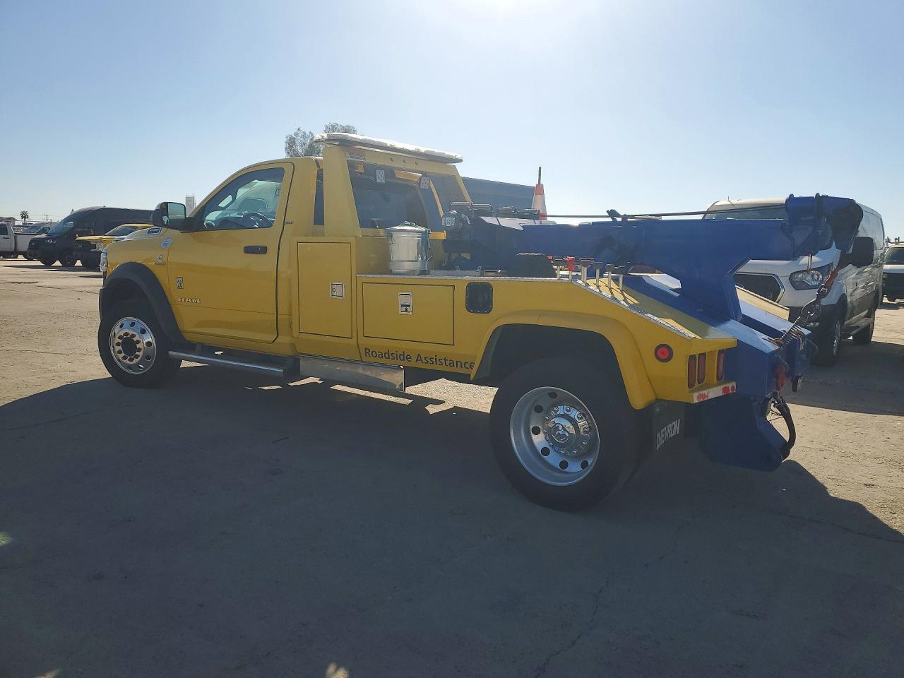 2019 Ram 5500 - Tow Truck - Фото 2