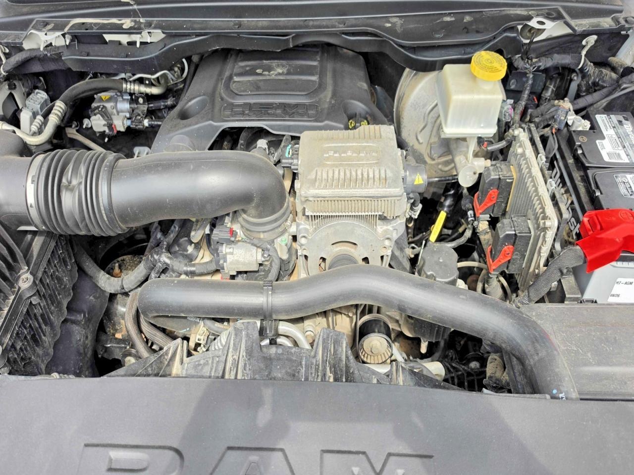 2020 Ram 1500 Laramie - Image 7