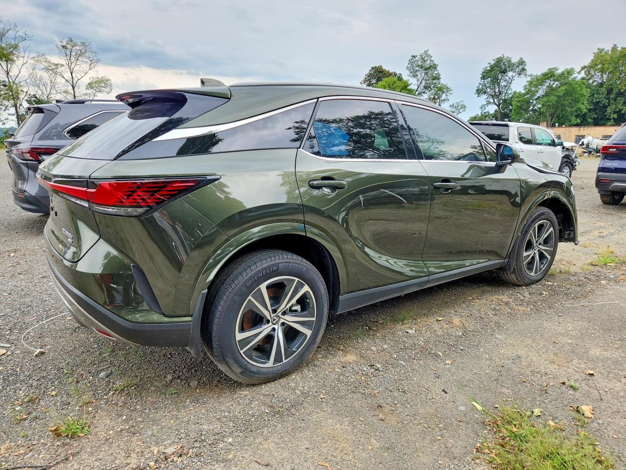 2025 Lexus Rx 350H Premium - Image 3