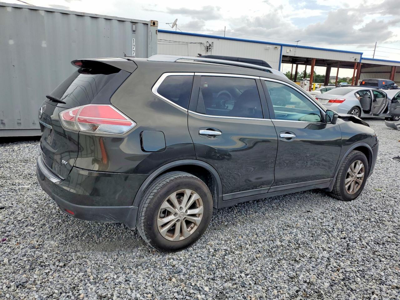 2015 Nissan Rogue Sv - Image 3