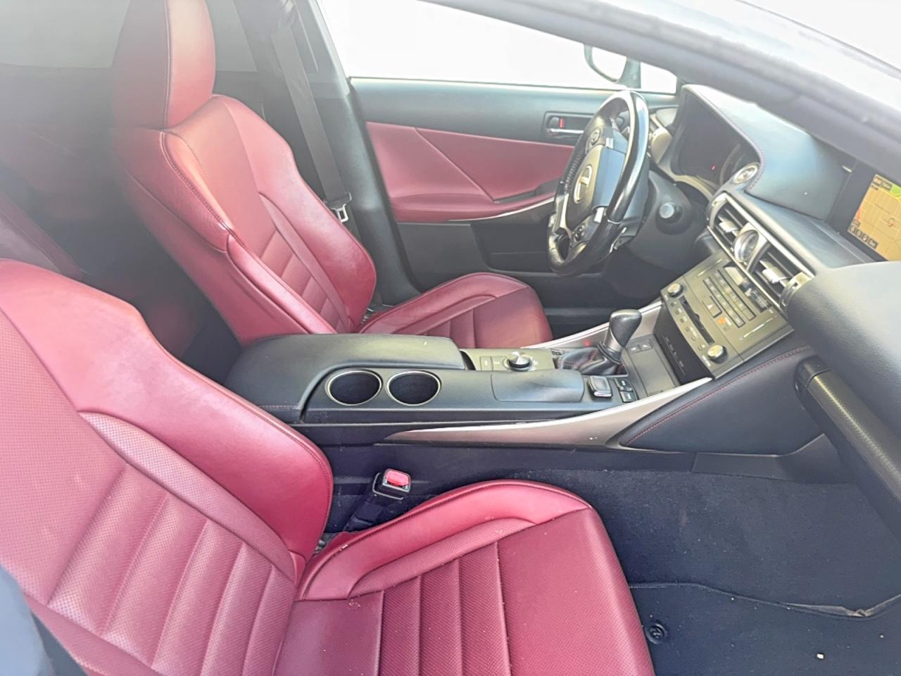2016 Lexus Is 200T - Фото 5