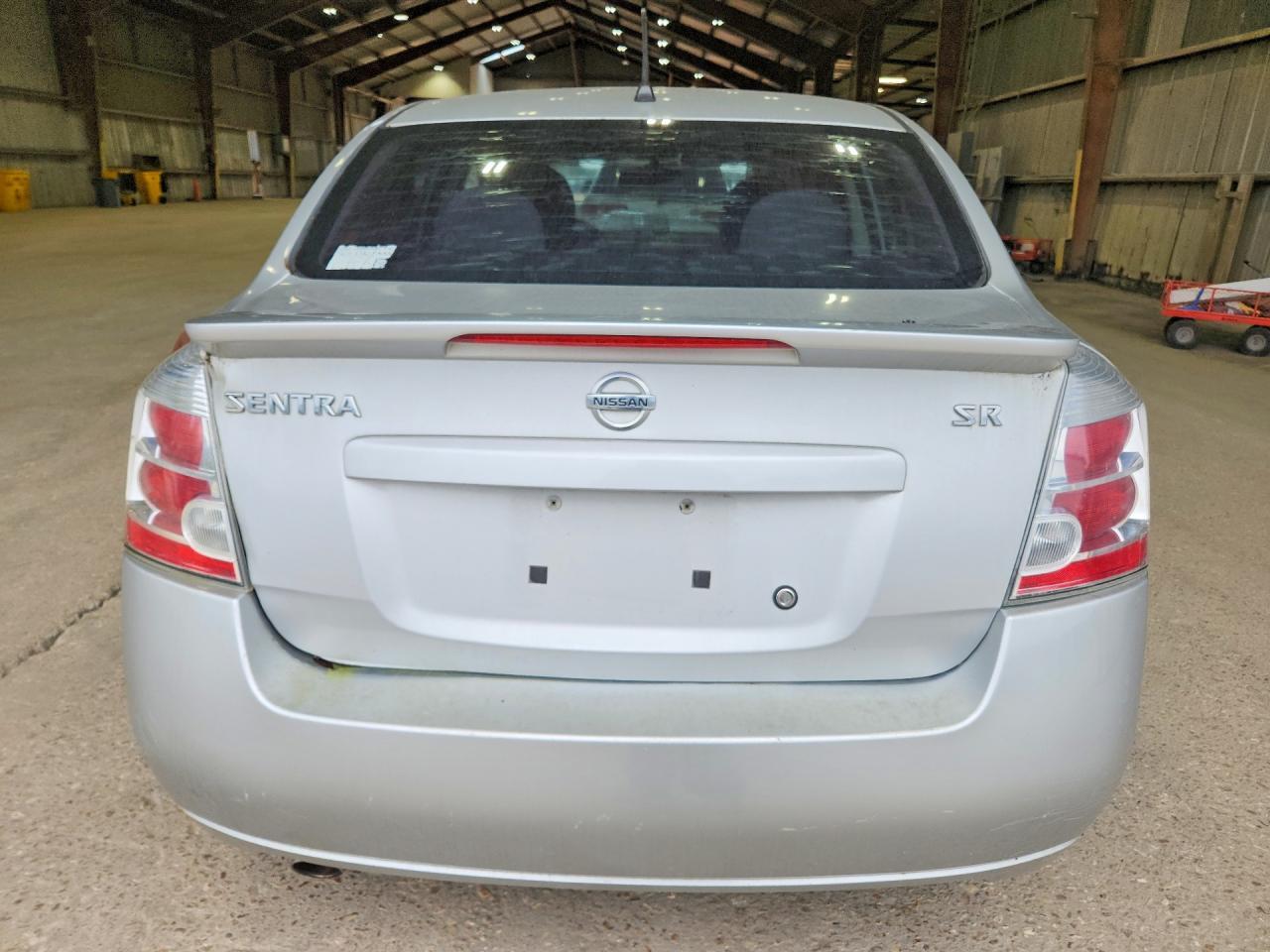 2011 Nissan Sentra 2.0 - Image 6