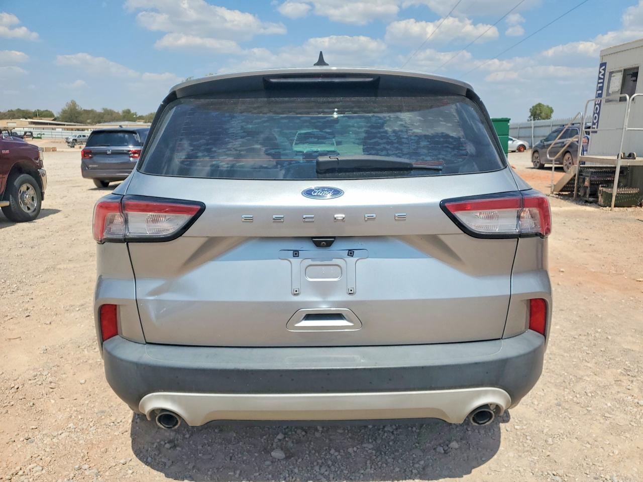 2022 Ford Escape S - Image 6