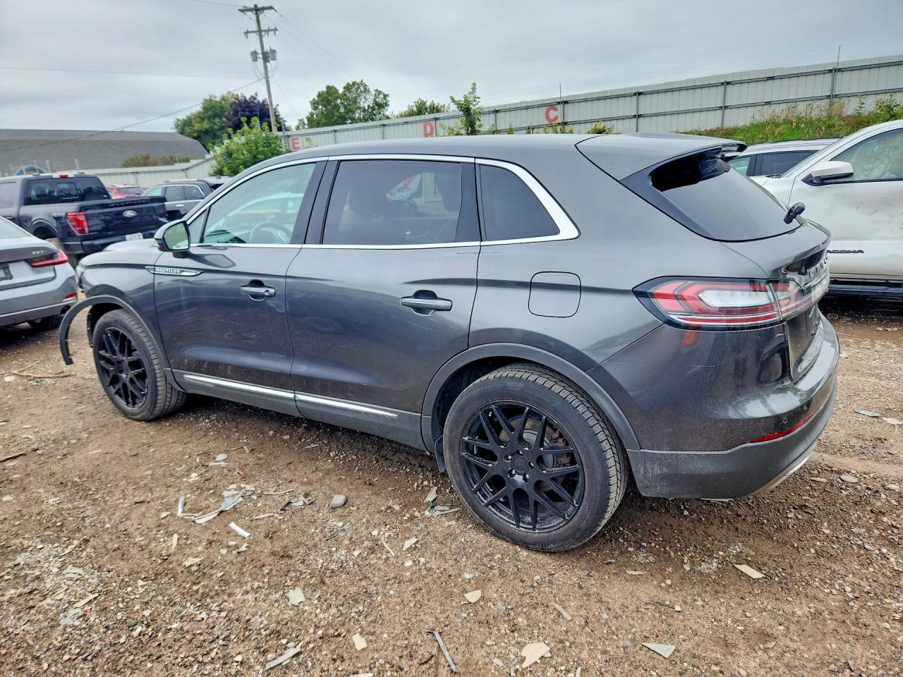 2019 Lincoln Nautilus Select - Фото 2