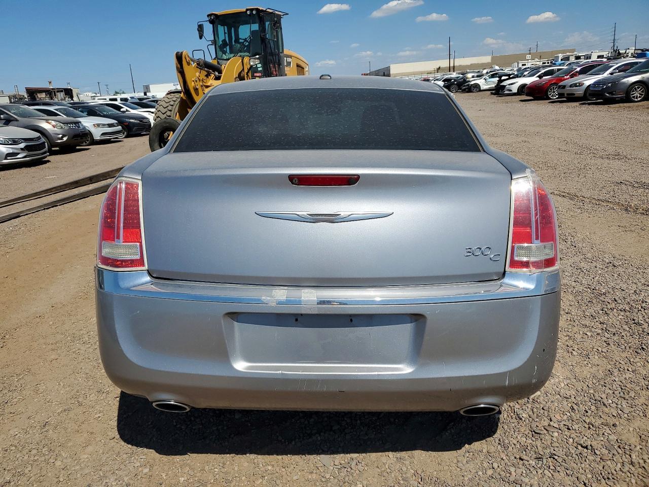 2013 Chrysler 300C - Фото 6