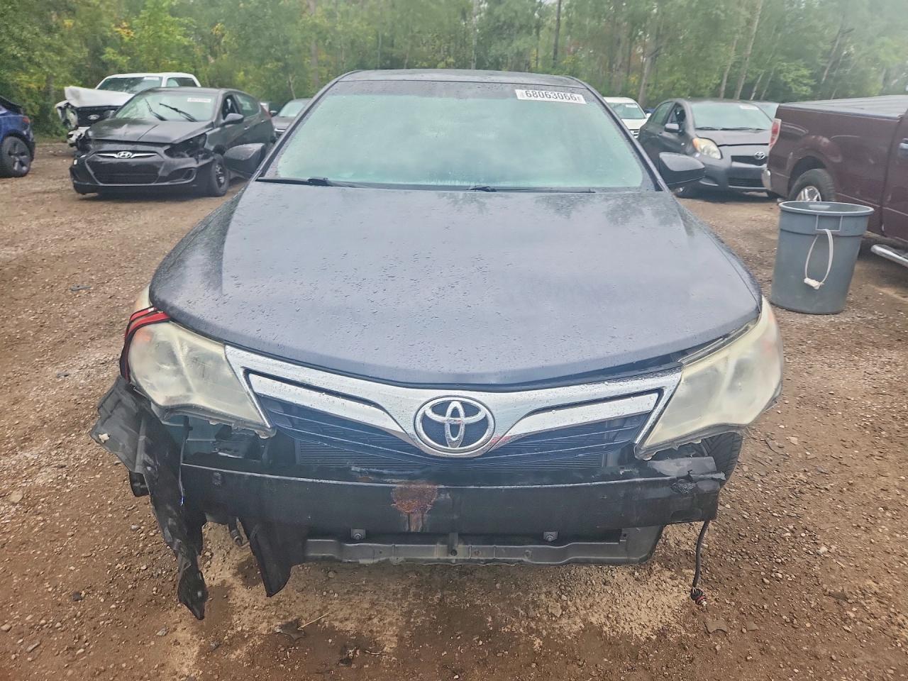 2012 Toyota Camry L - Фото 5