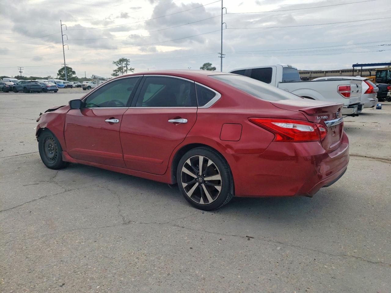 2016 Nissan Altima 2.5 Sr - Image 2