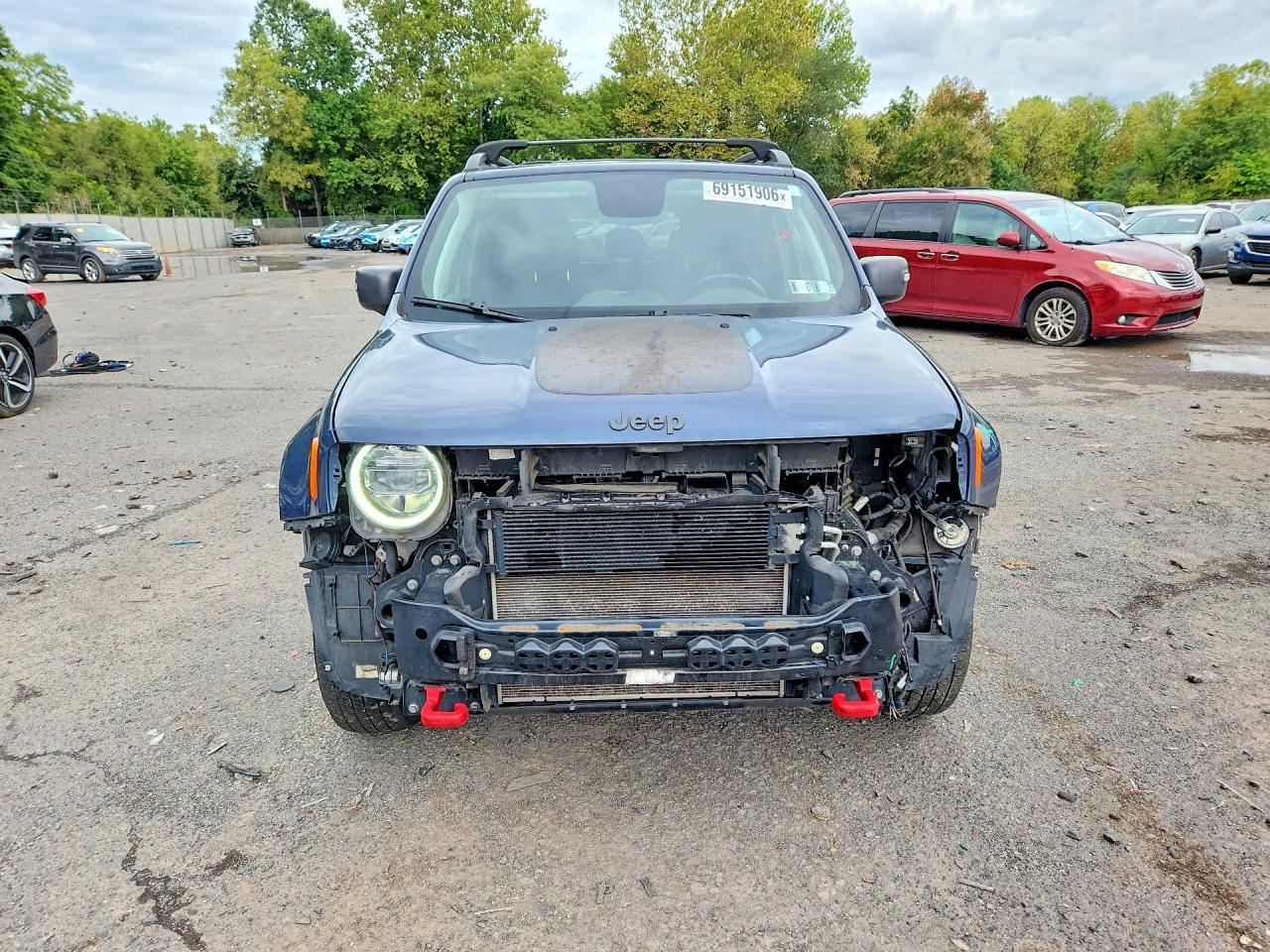 2020 Jeep Renegade Trailhawk - Image 5