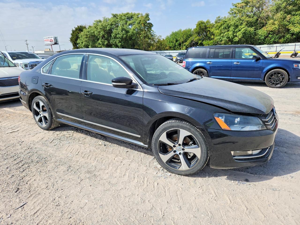 2014 Volkswagen Passat Se - Image 4