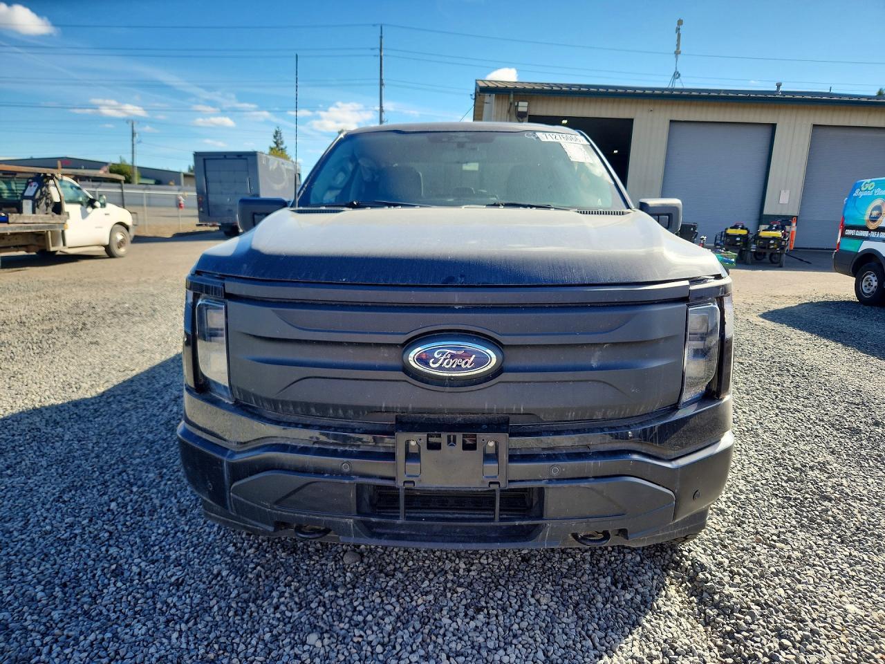 2023 Ford F150 Lightning Pro - Image 5