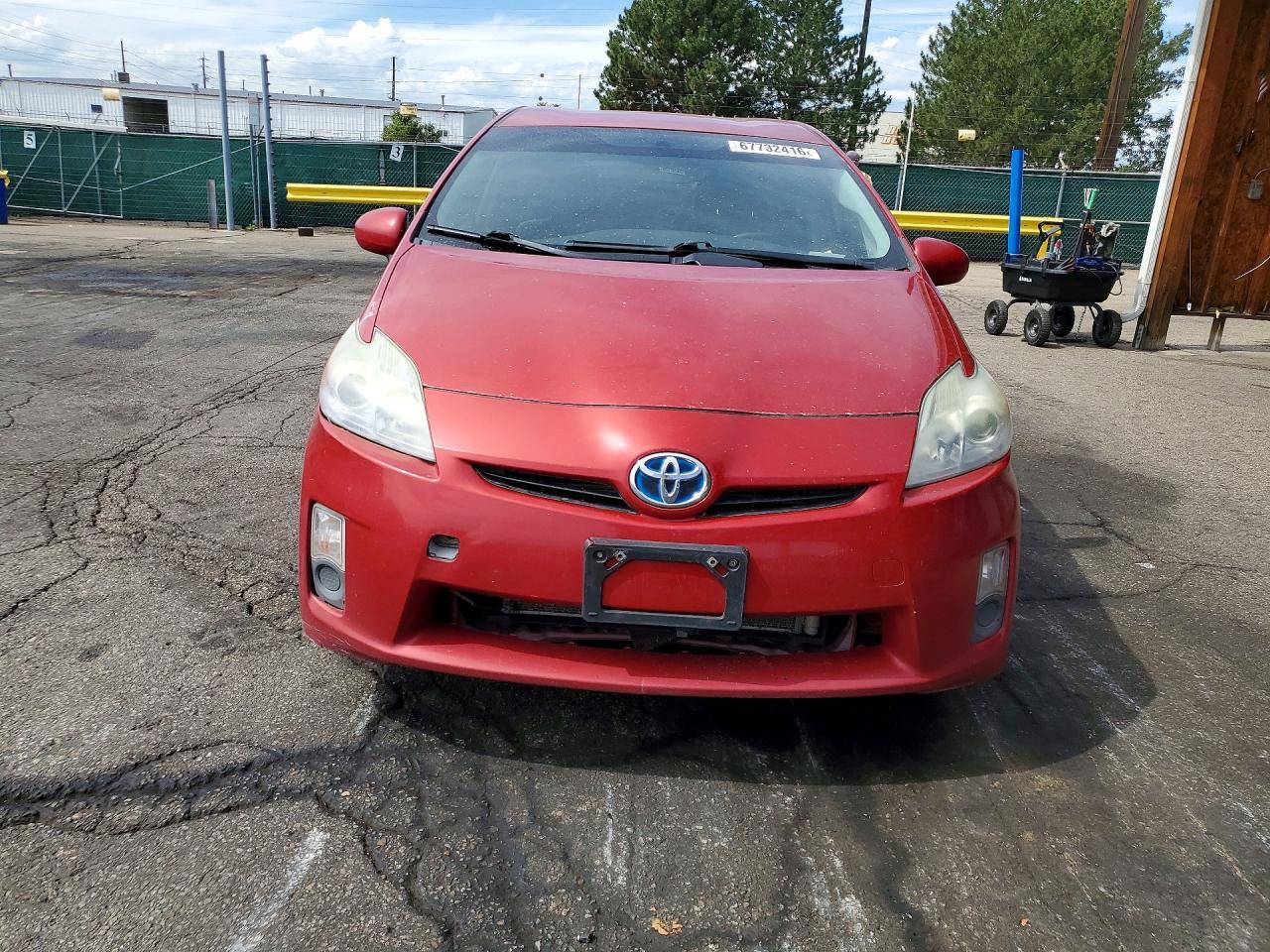 2011 Toyota Prius Two - Фото 5