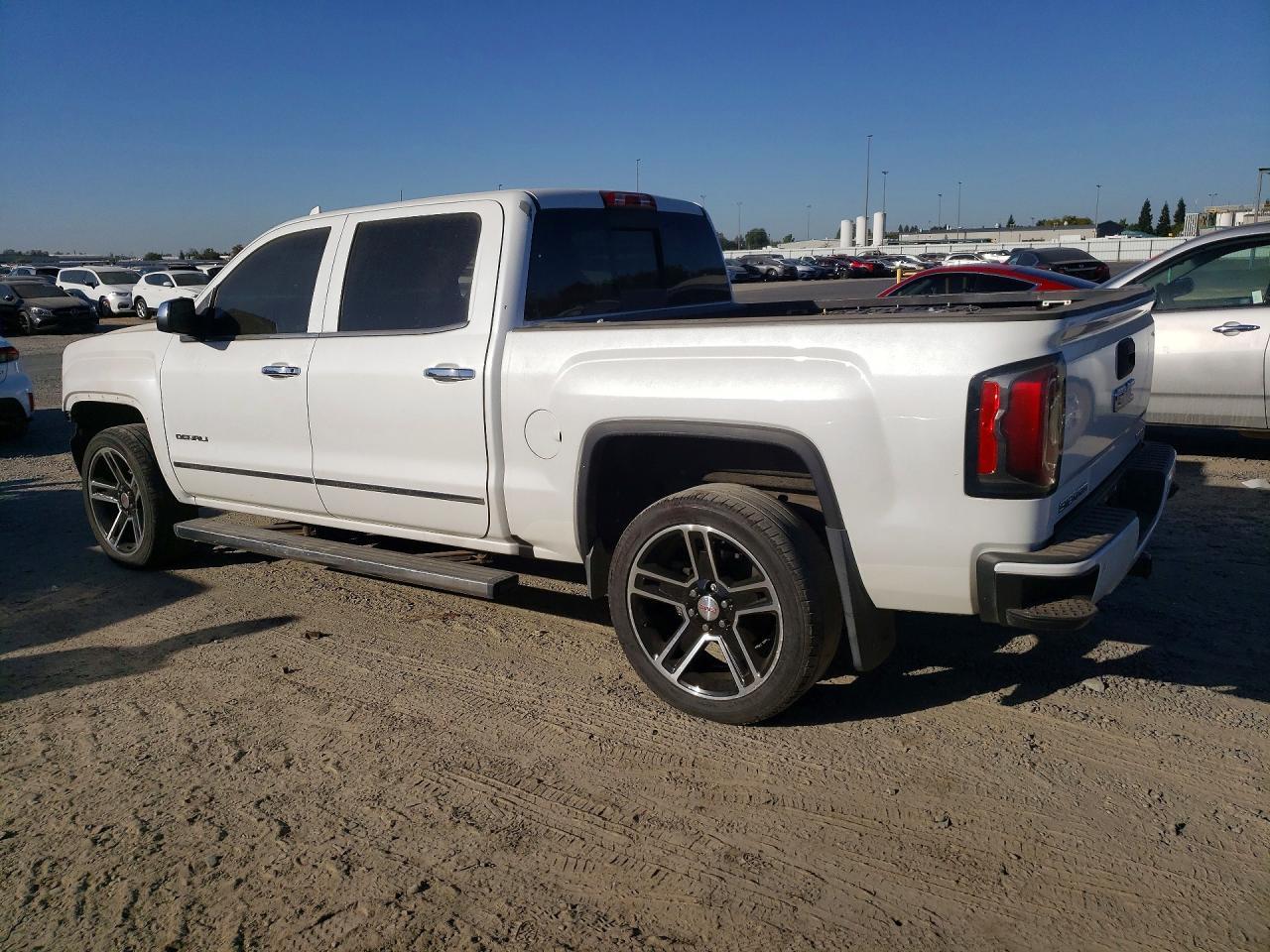 2016 GMC Sierra K1500 Denali - Фото 2