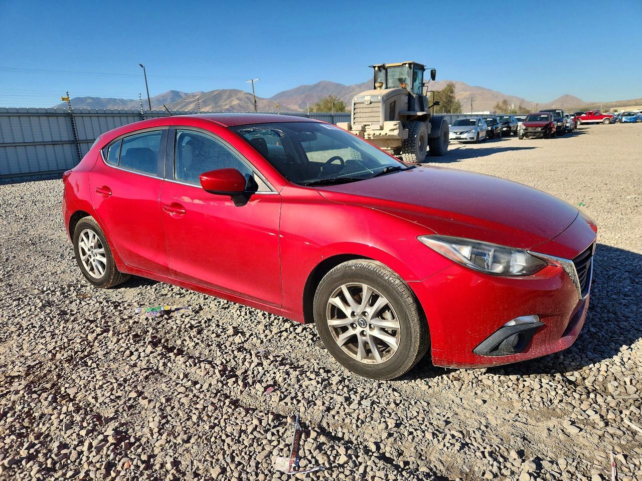 2016 Mazda 3 Touring - Image 4