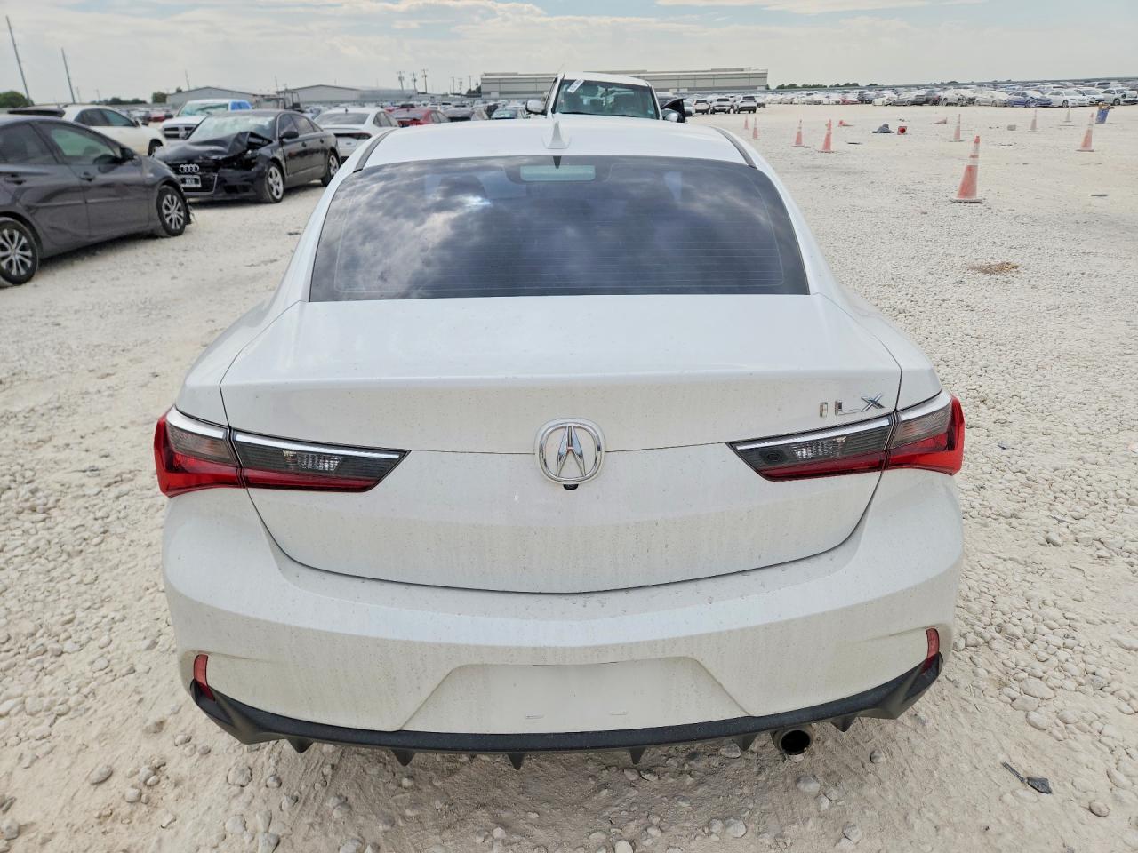 2020 Acura Ilx Premium - Image 6