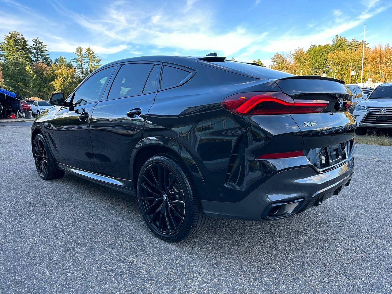 2021 BMW X6 xDrive40I - Image 3