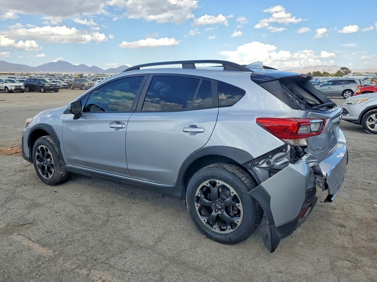 2021 Subaru Crosstrek Premium - Image 2