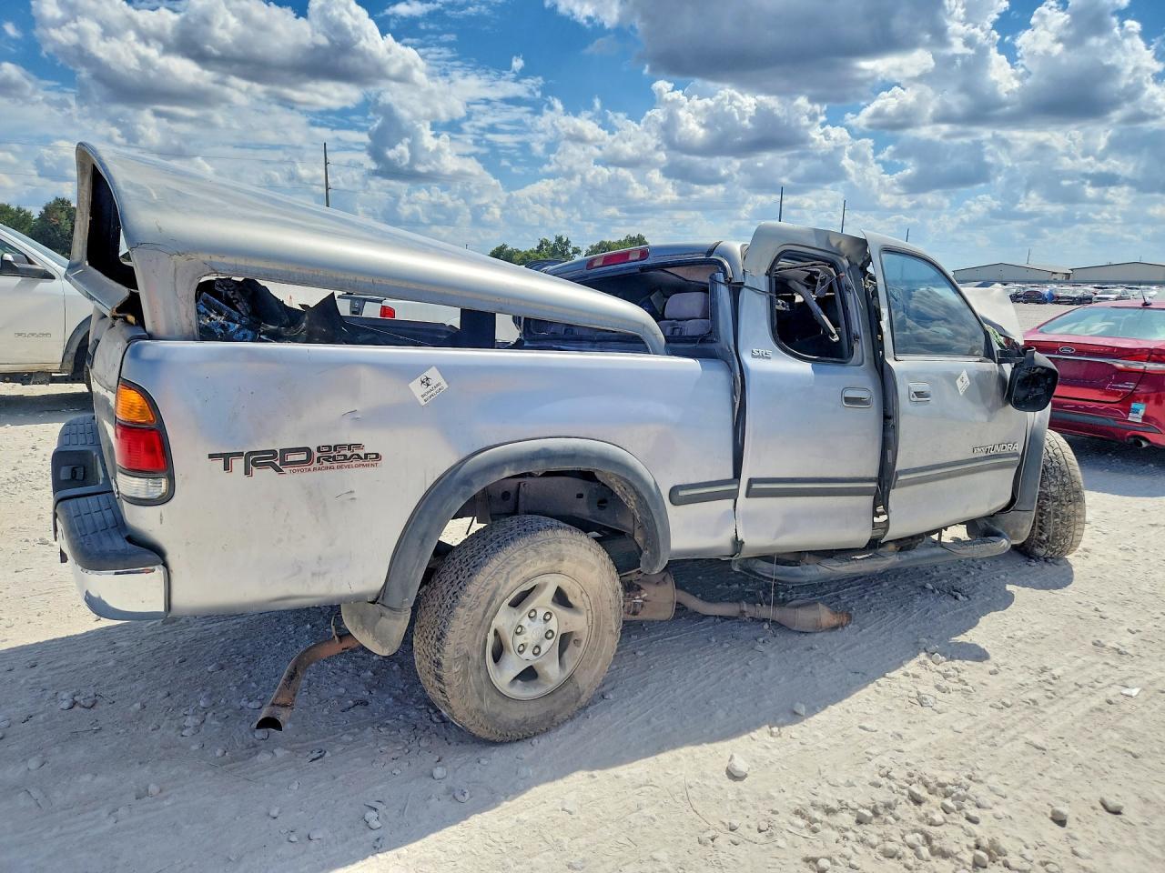 2002 Toyota Tundra Sr5 V8 - Фото 3
