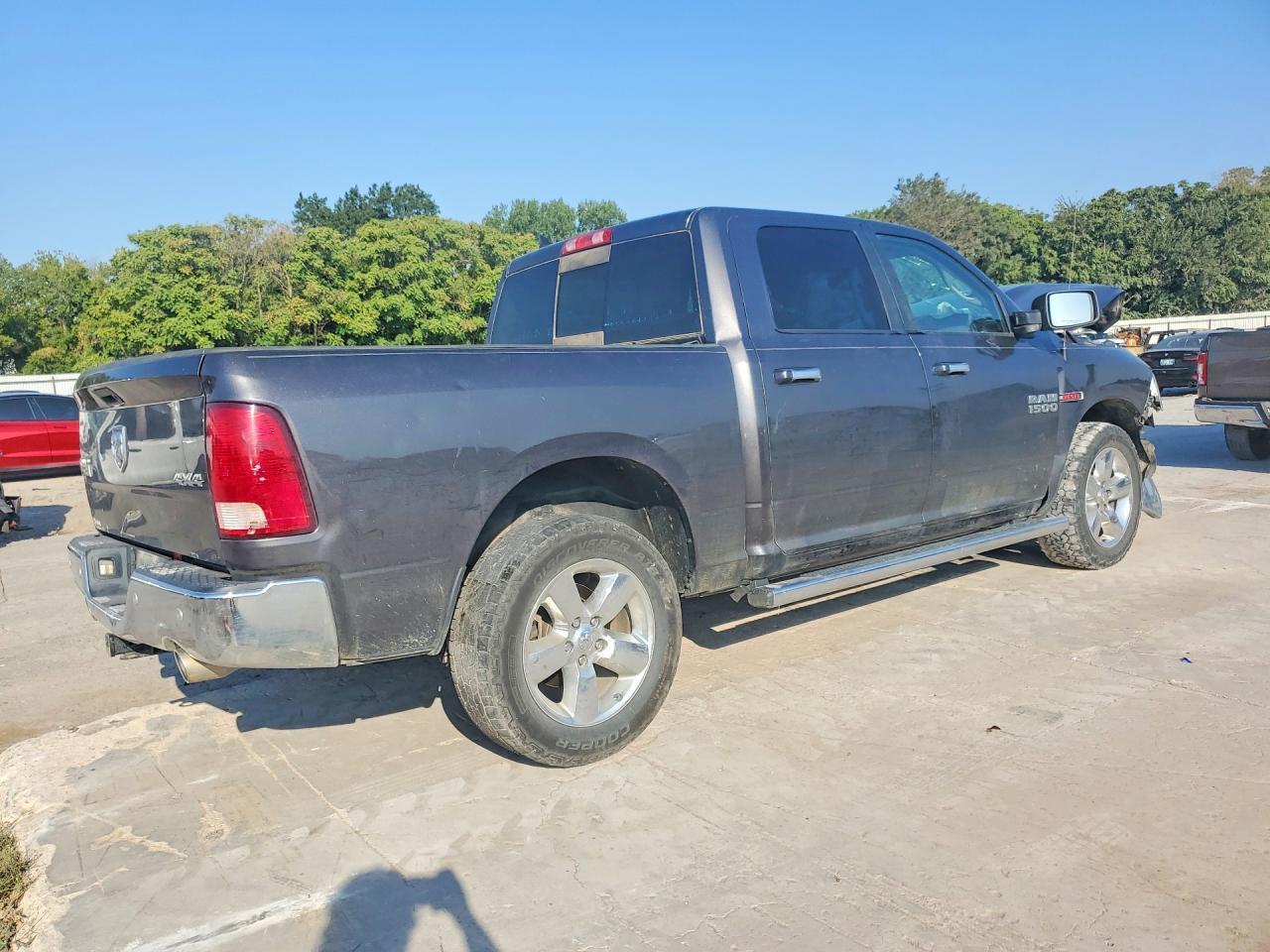 2018 Ram 1500 Slt - Фото 3