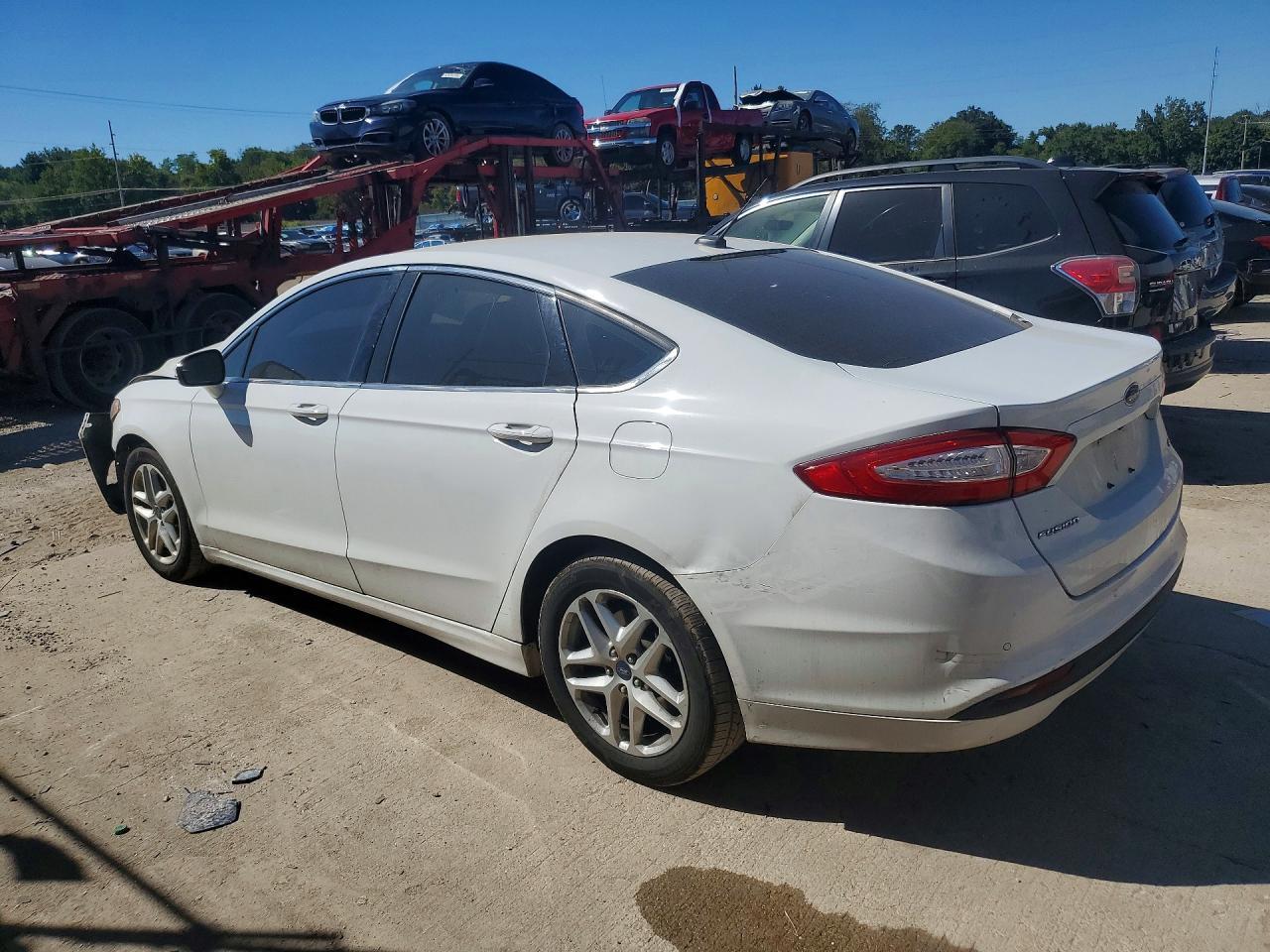 2016 Ford Fusion Se - Фото 2