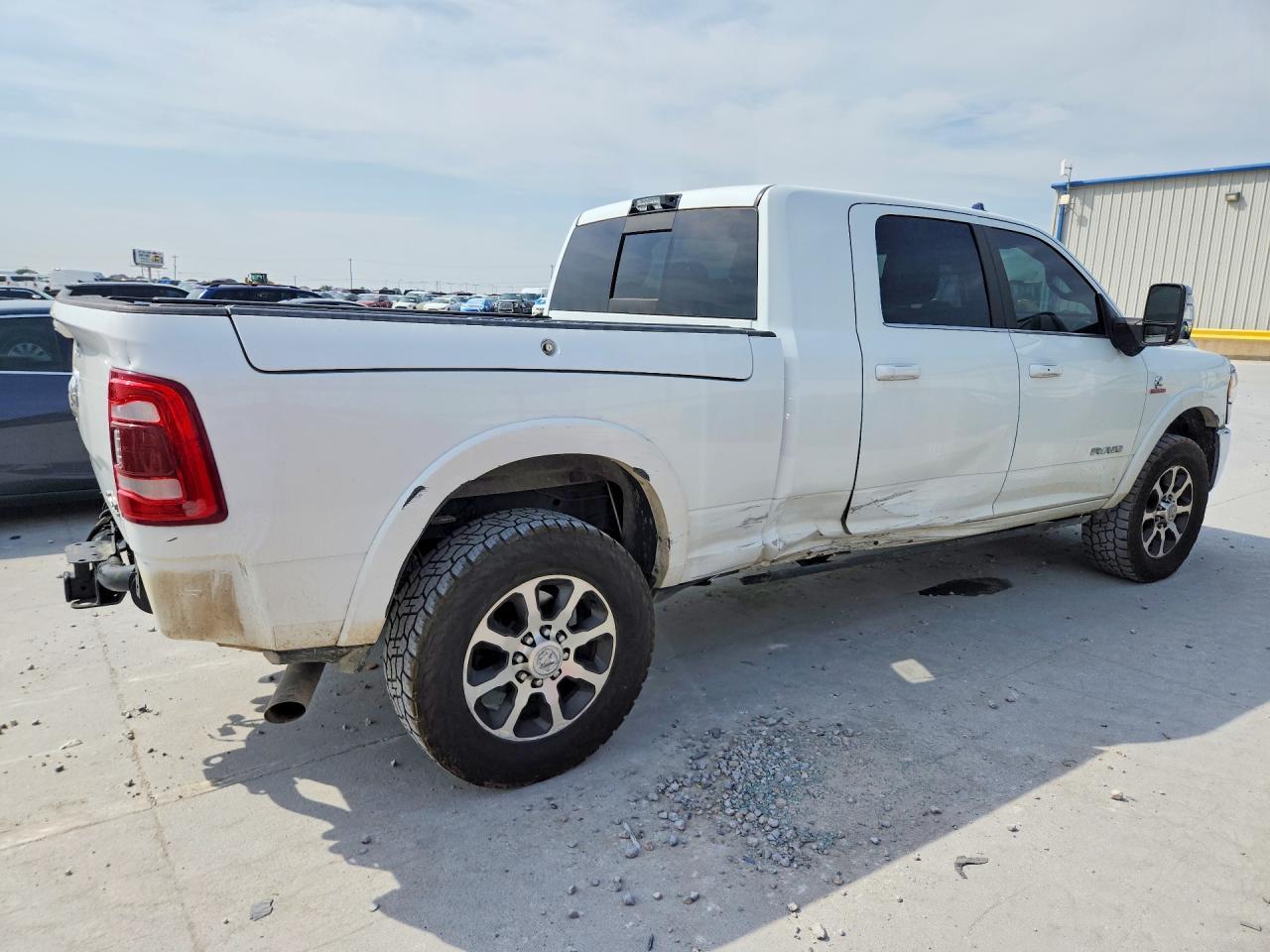 2024 Ram 3500 Longhorn - Фото 3
