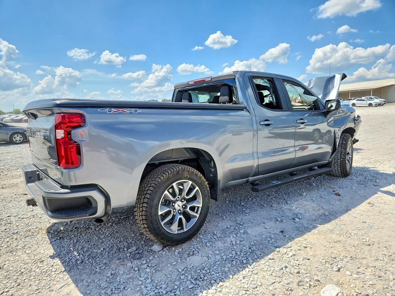 2019 Chevrolet Silverado K1500 Rst - Image 3