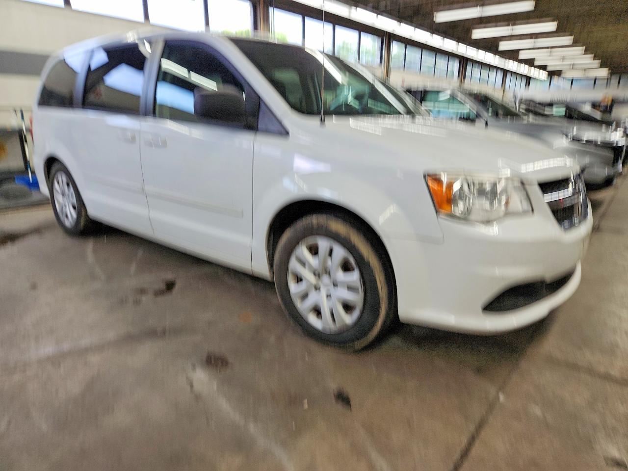 2015 Dodge Grand Caravan Se - Image 4