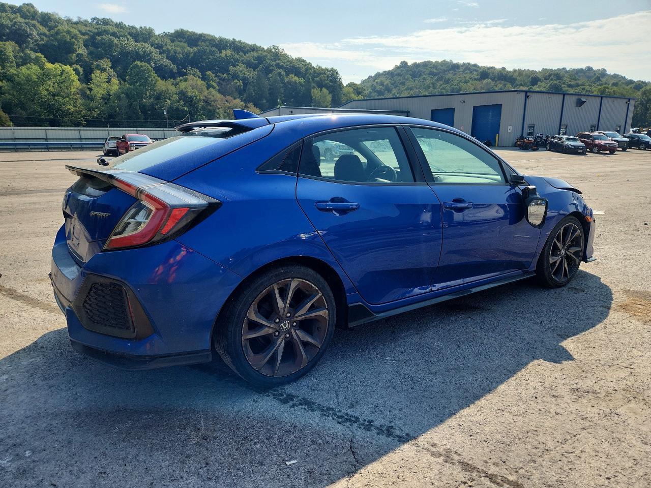 2017 Honda Civic Sport - Image 3