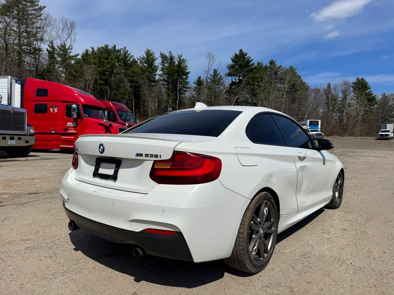 2016 BMW M235Xi - Фото 4