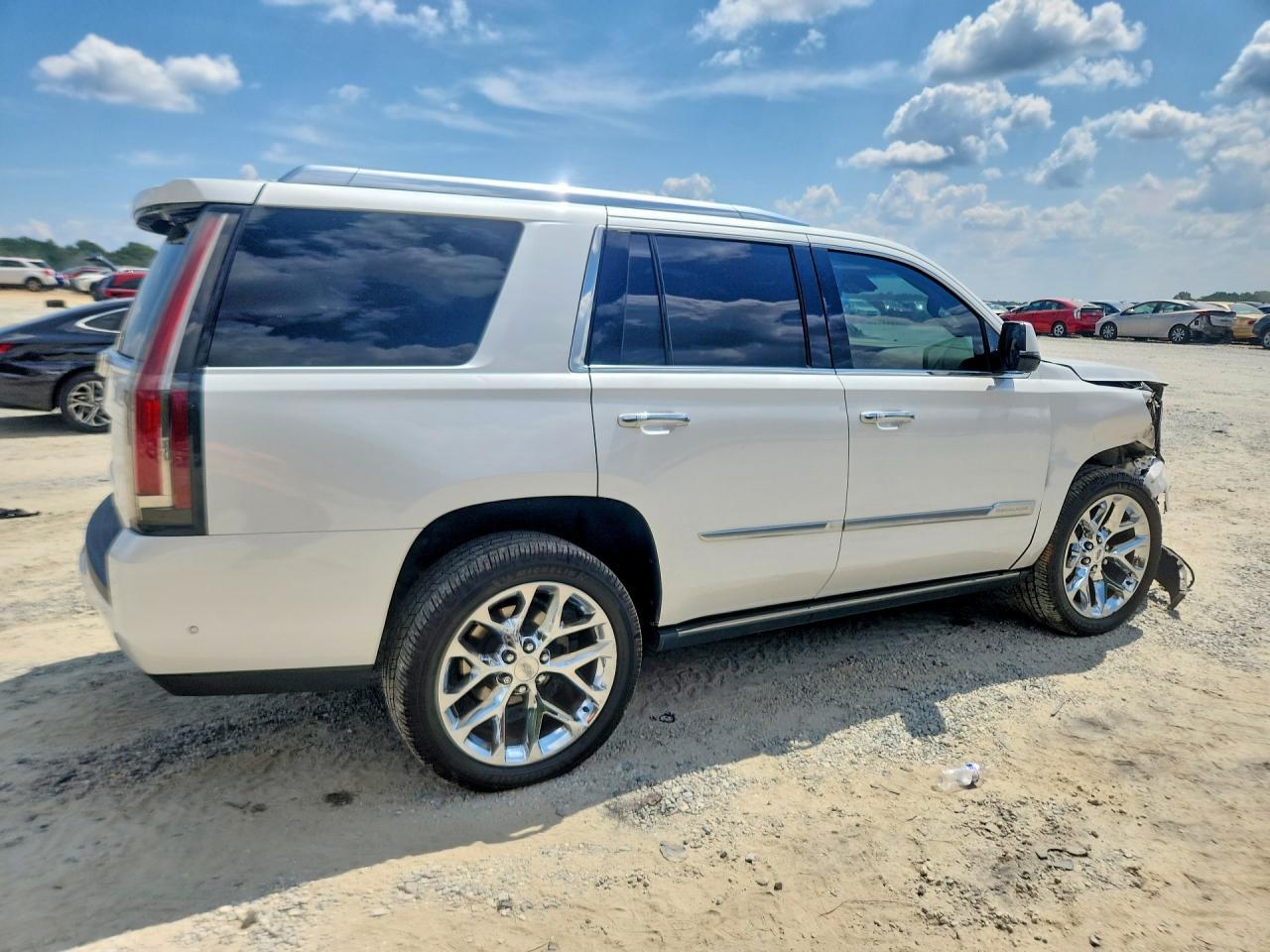2019 Cadillac Escalade Platinum - Фото 3