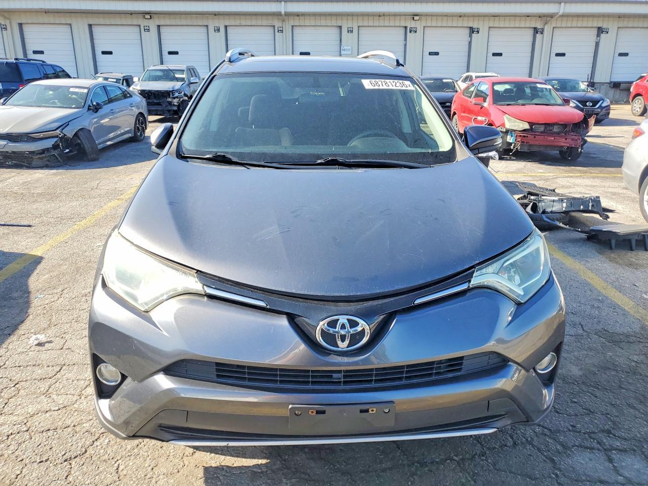 2016 Toyota Rav4 Xle - Image 5