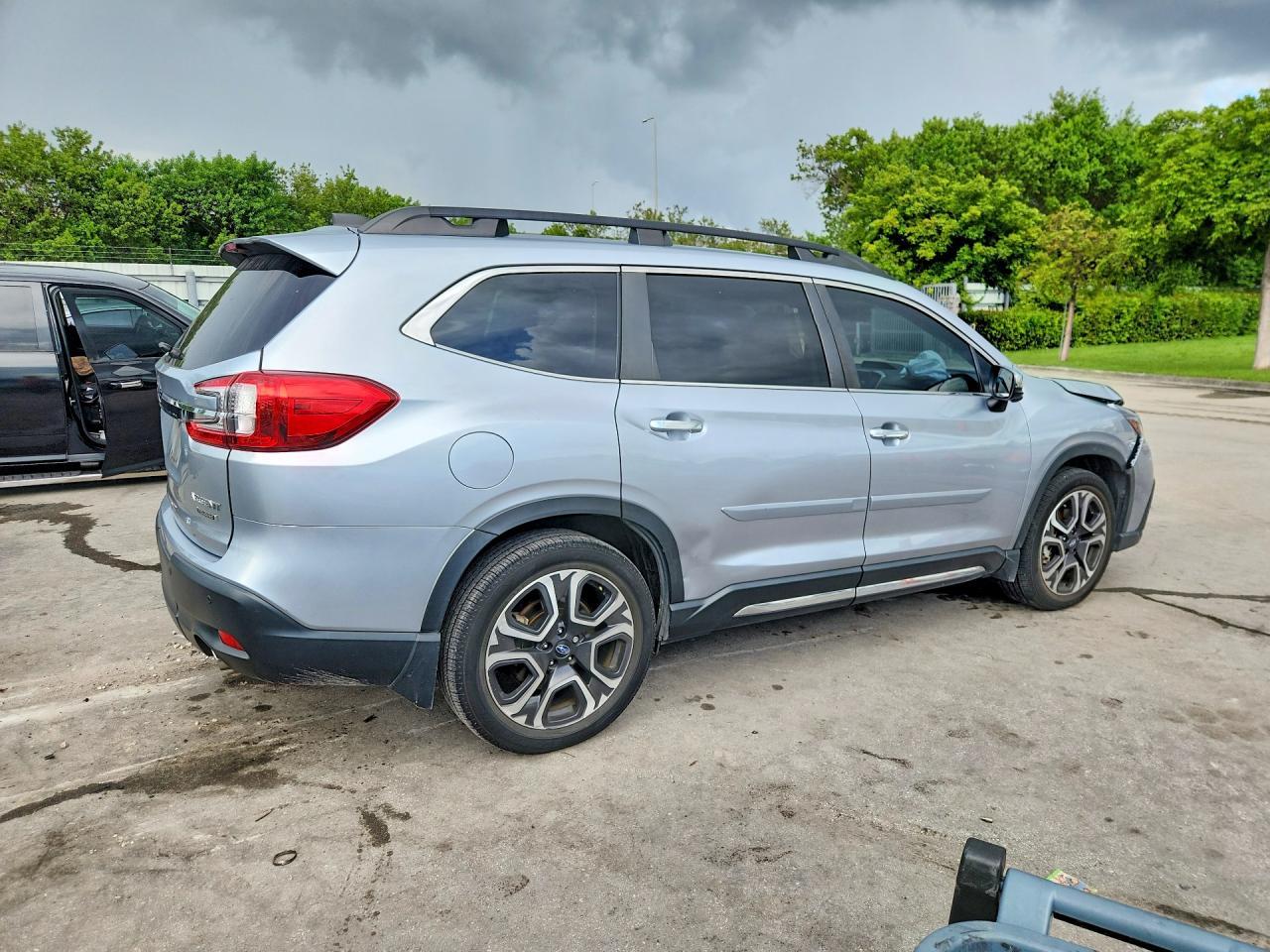 2023 Subaru Ascent Touring - Фото 3
