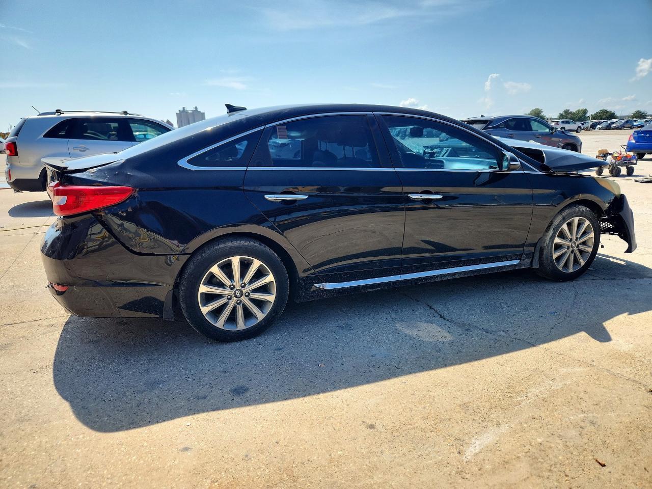 2017 Hyundai Sonata Limited - Image 3