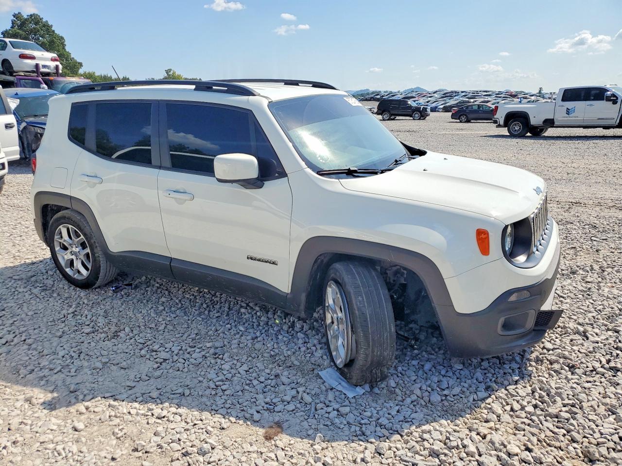 2017 Jeep Renegade Latitude - Фото 4