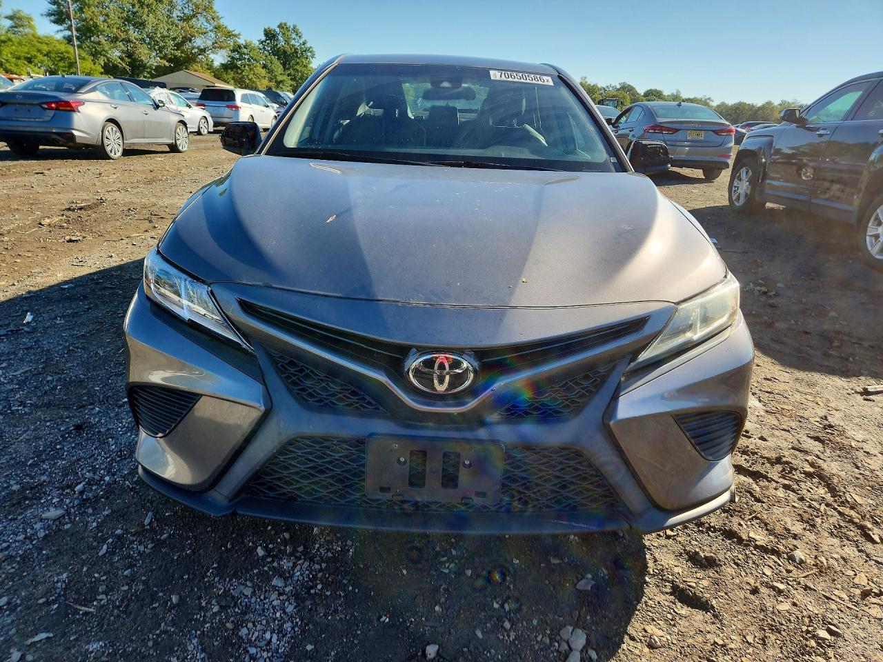 2020 Toyota Camry Se - Image 5