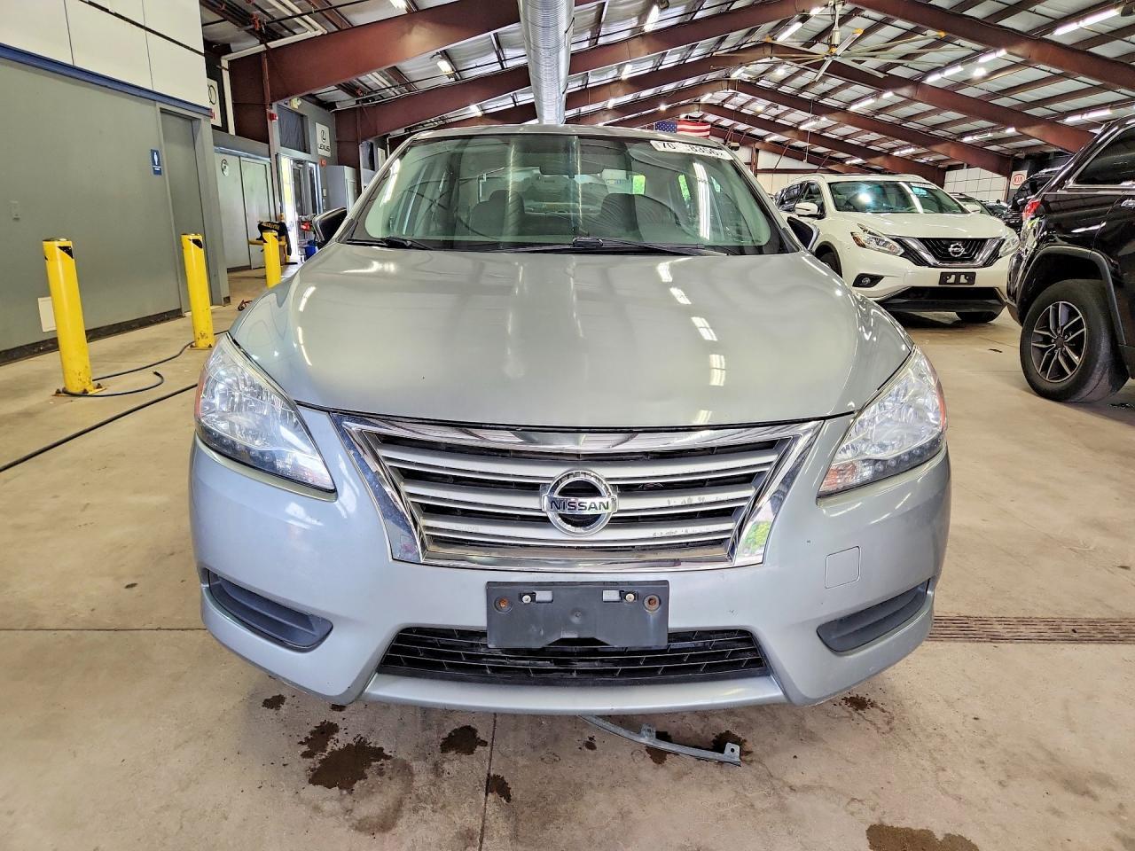 2013 Nissan Sentra S - Image 5