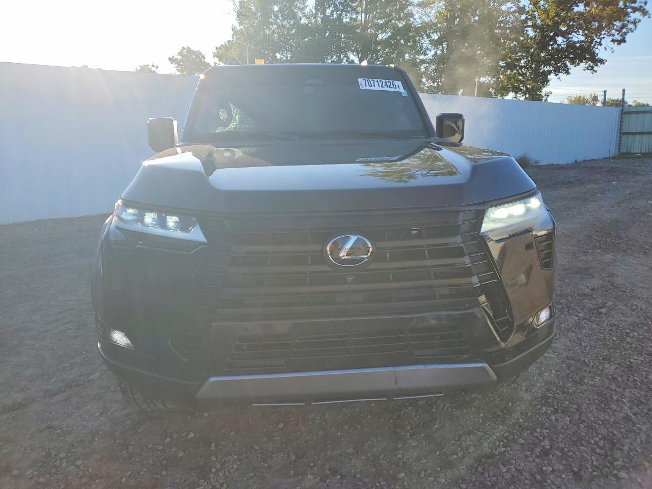 2024 Lexus Gx 550 Overtrail+ - Image 5