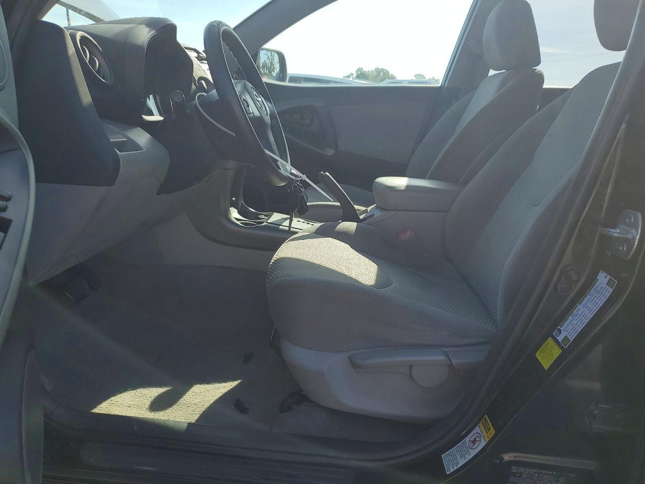 2012 Toyota Rav4 Base - Фото 7