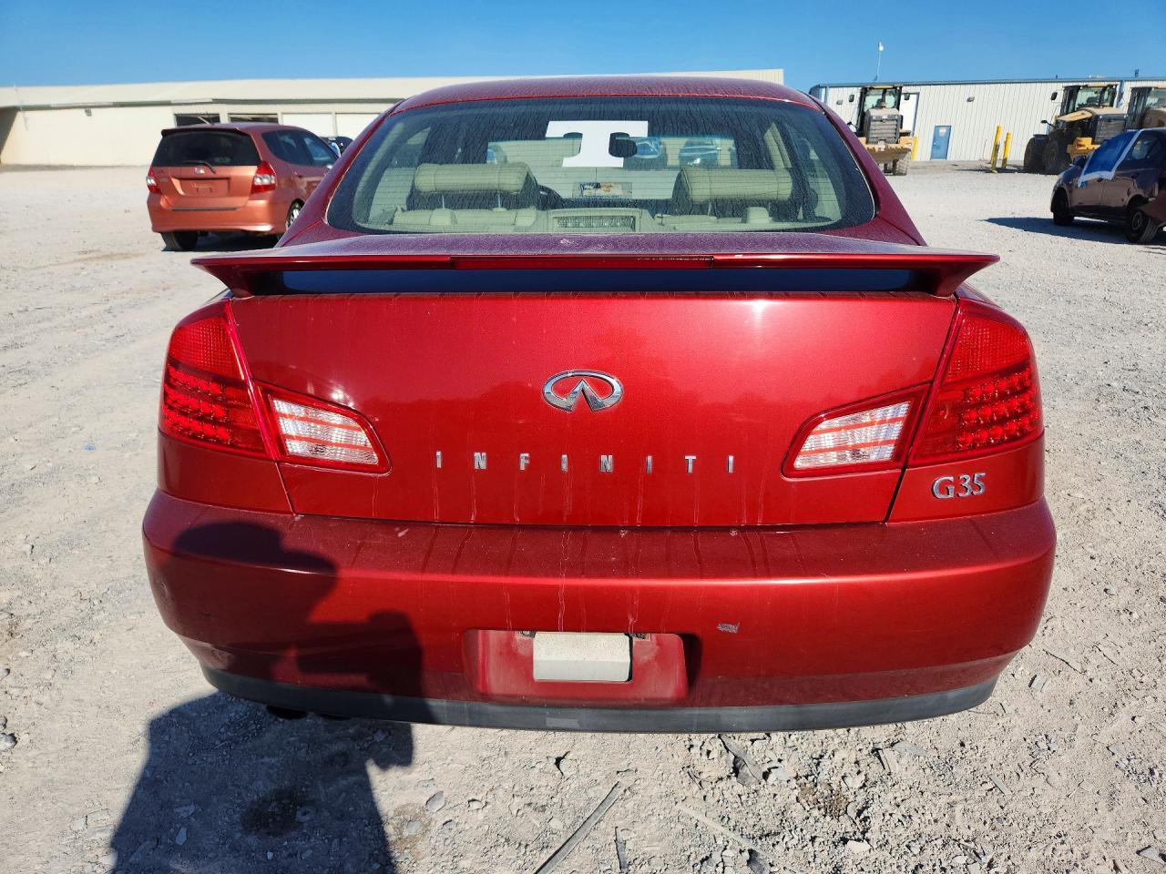 2003 Infiniti G35 Base - Image 6