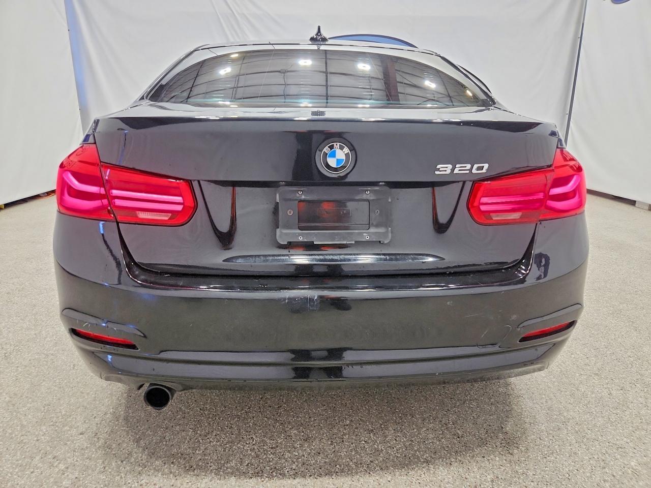 2017 BMW 320 I - Фото 6