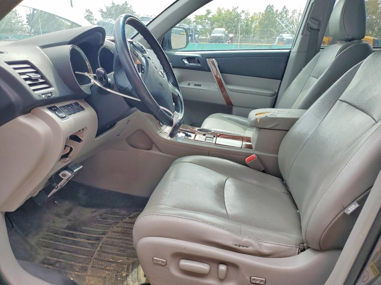 2012 Toyota Highlander Limited - Фото 7