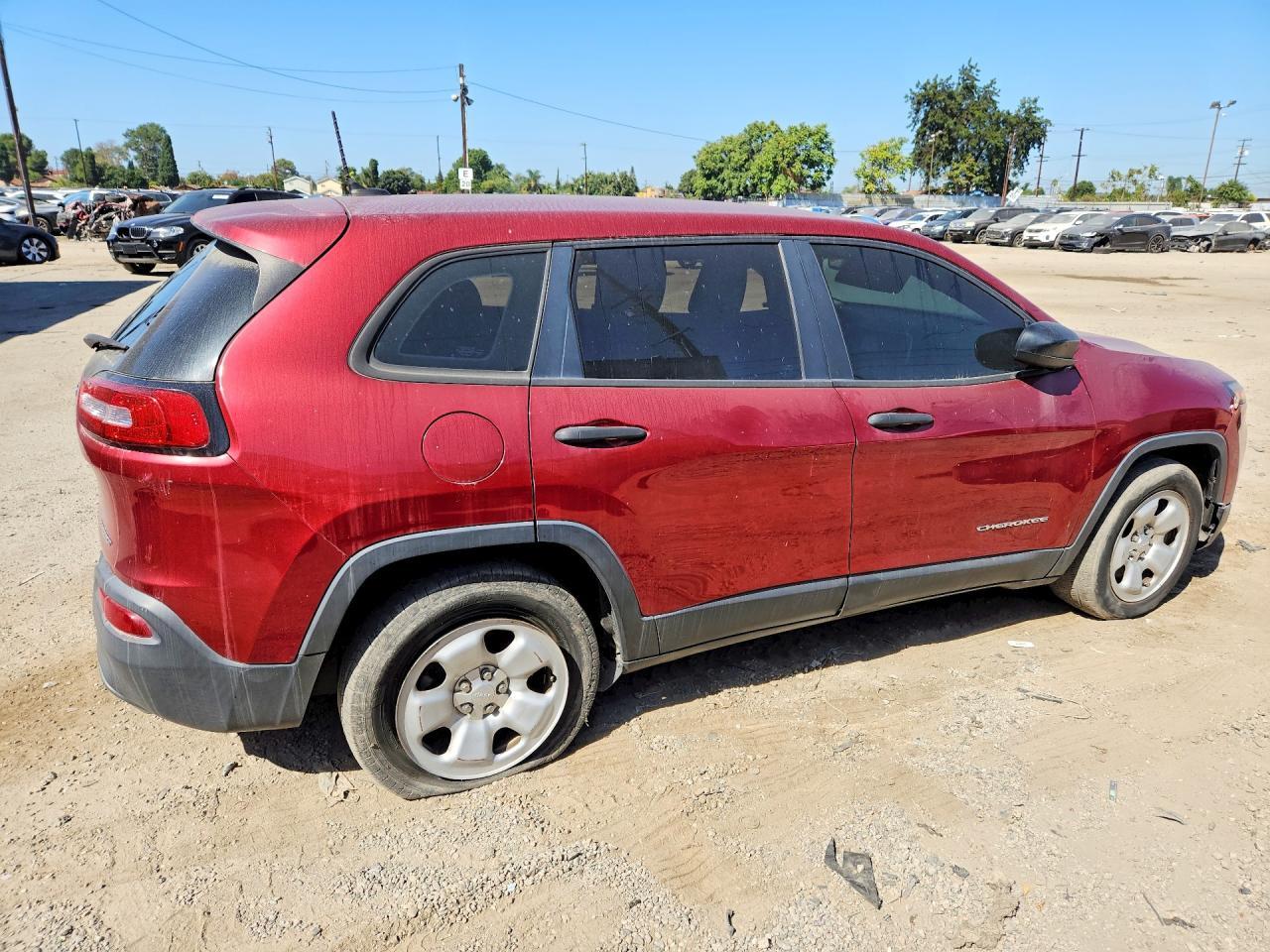 2016 Jeep Cherokee Sport - Фото 3