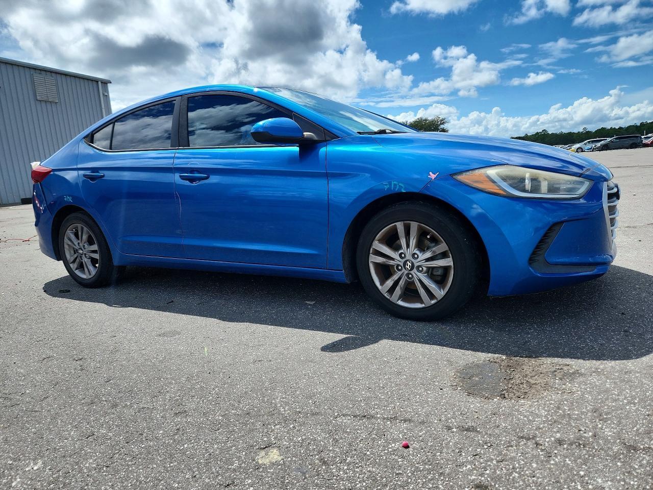 2017 Hyundai Elantra Se - Image 4