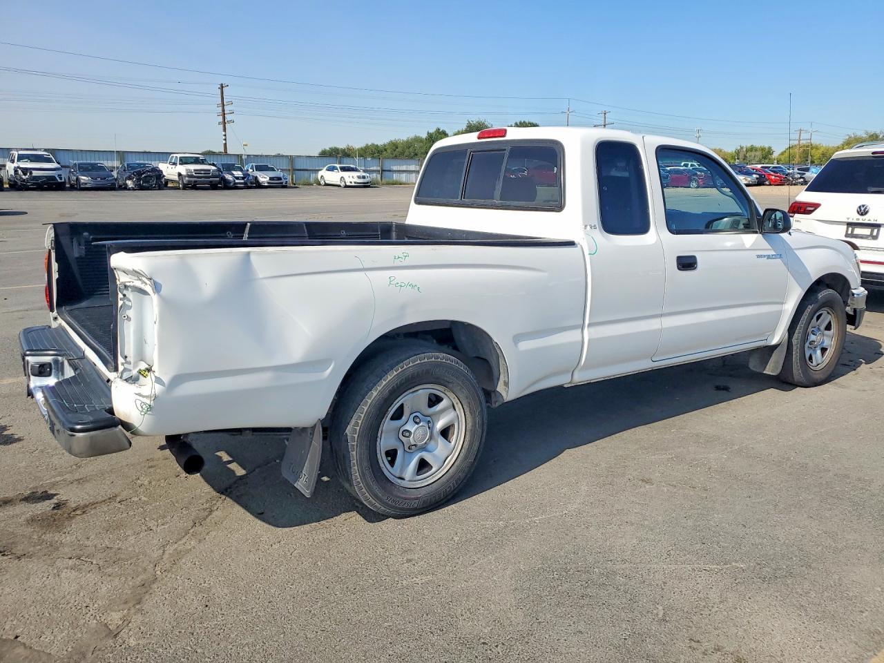 2002 Toyota Tacoma - Фото 3