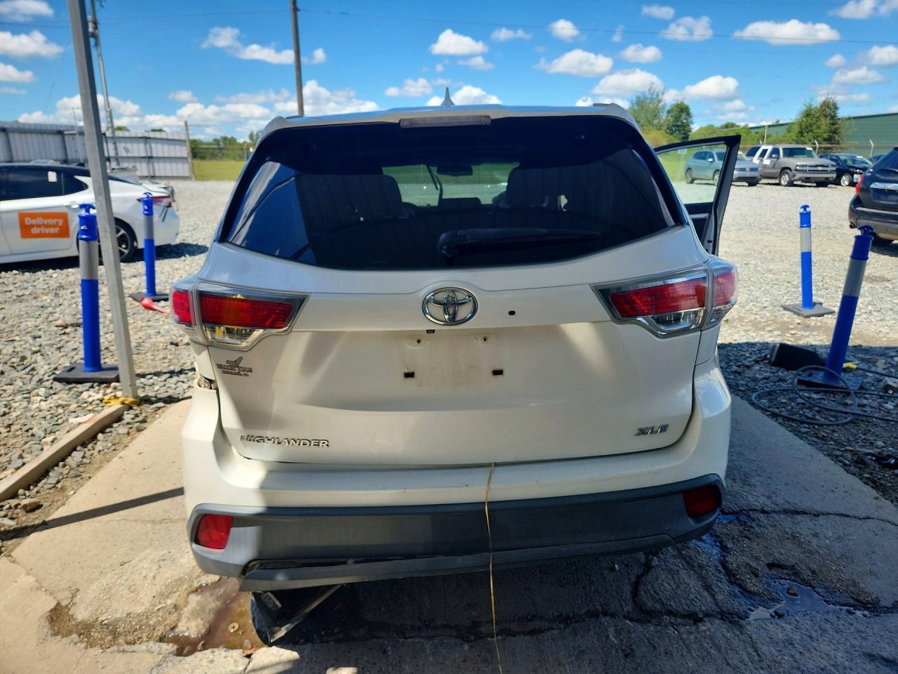 2015 Toyota Highlander Xle - Фото 6