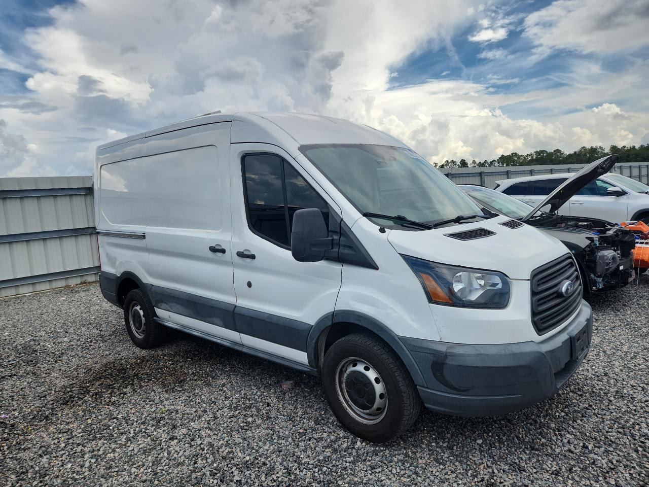 2015 Ford Transit T-250 - Фото 4