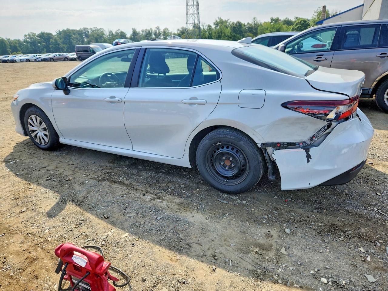2024 Toyota Camry Le - Фото 2
