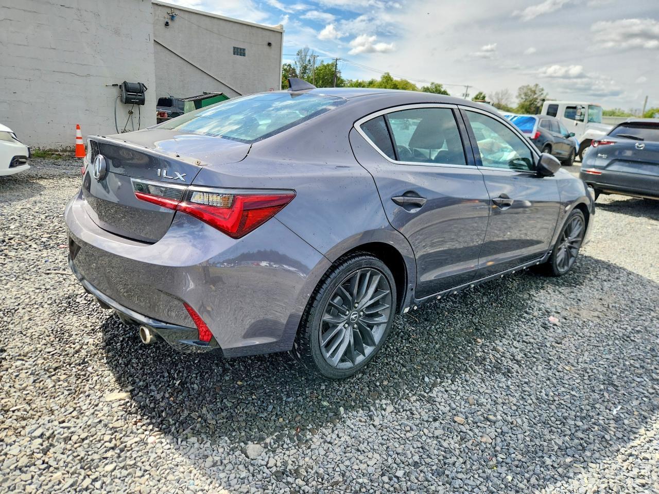 2020 Acura Ilx Premium A-Spec - Фото 3
