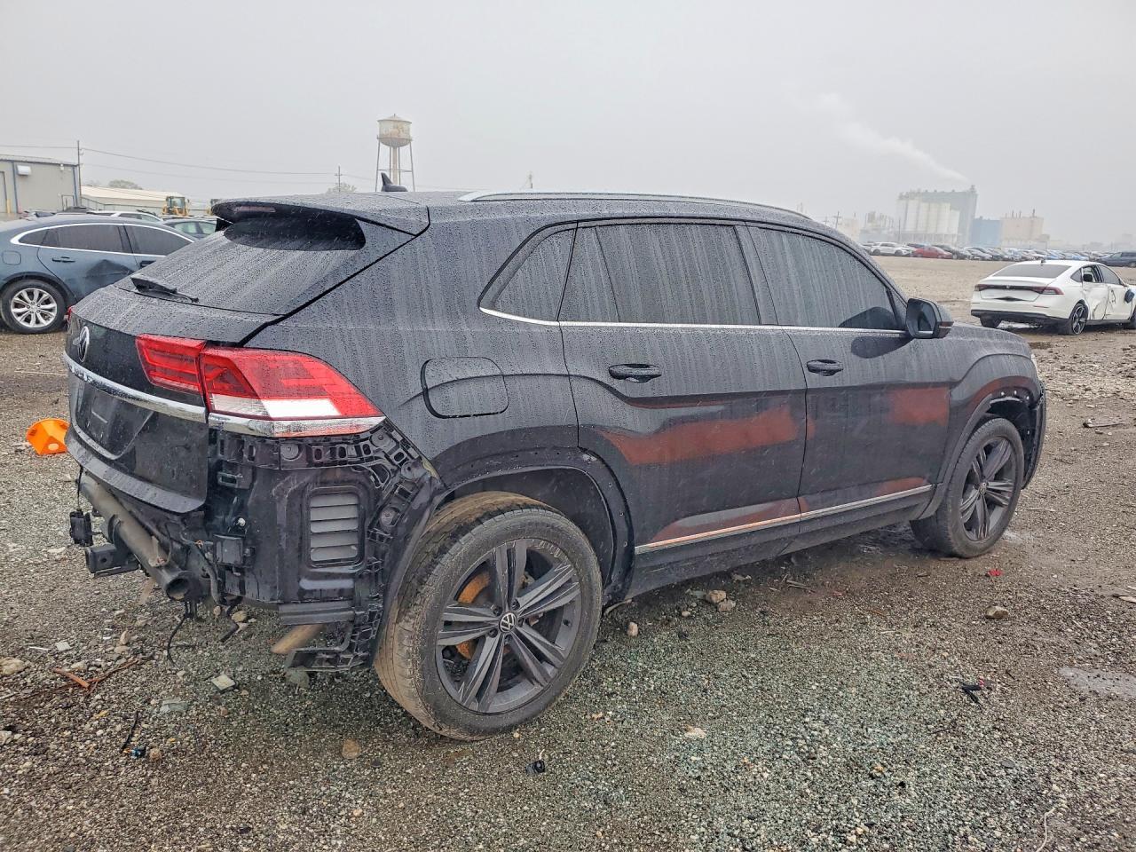2020 Volkswagen Atlas Cross Sport Se - Image 3
